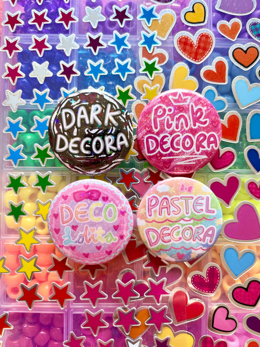 Decora Substyles Holographic Badge