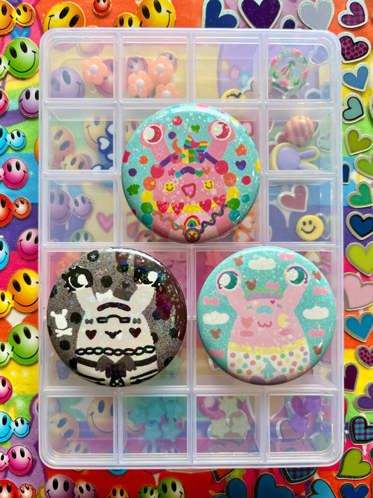 DECORA SLUGZ Series 2 Character Holographic Badge