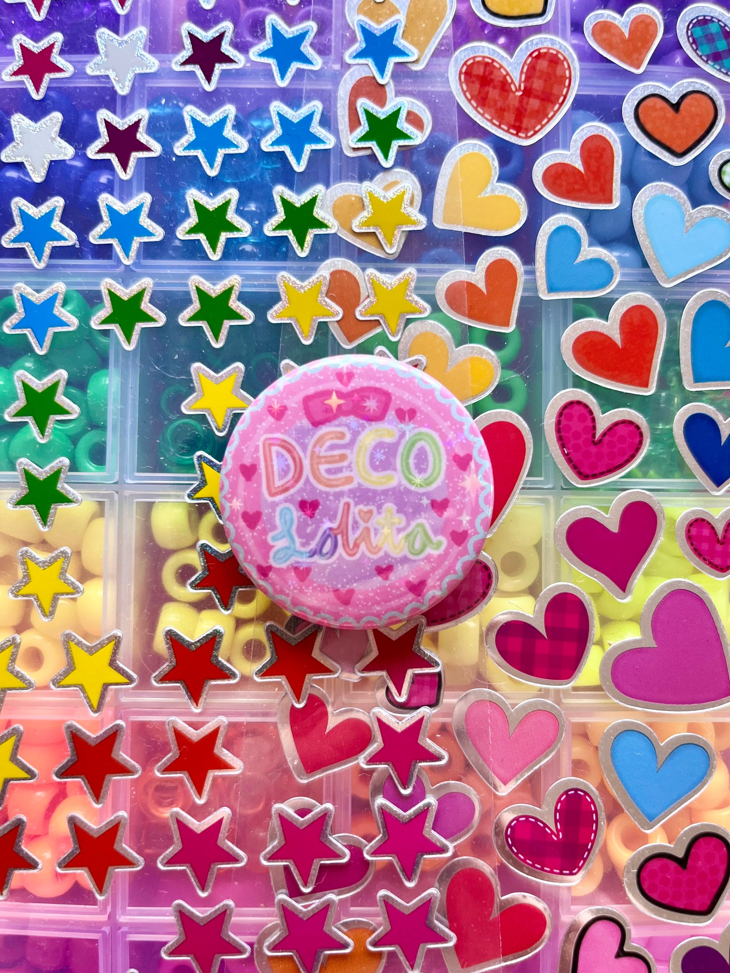 Decora Substyles Holographic Badge