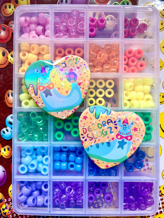 DECORA SLUGZ Rainbow Holographic Heart Badge